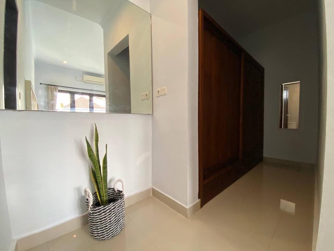 Villa Mayu Dedaries Seminyak Eksteriør bilde